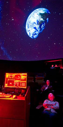 Students in the planetarium (vis lab)