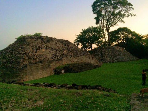 Mayan ruins at Lubutuum