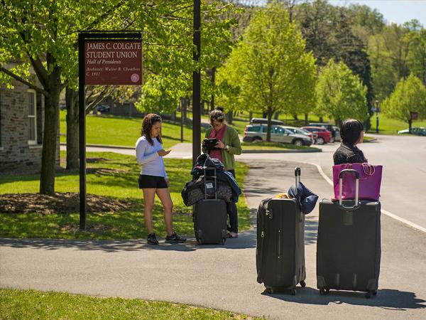 colgate university tour guides