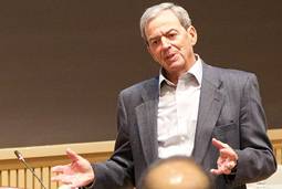 Michael Wolk ’60 giving a lecture
