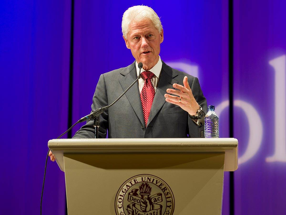 Bill Clinton speaks in Sanford Field House