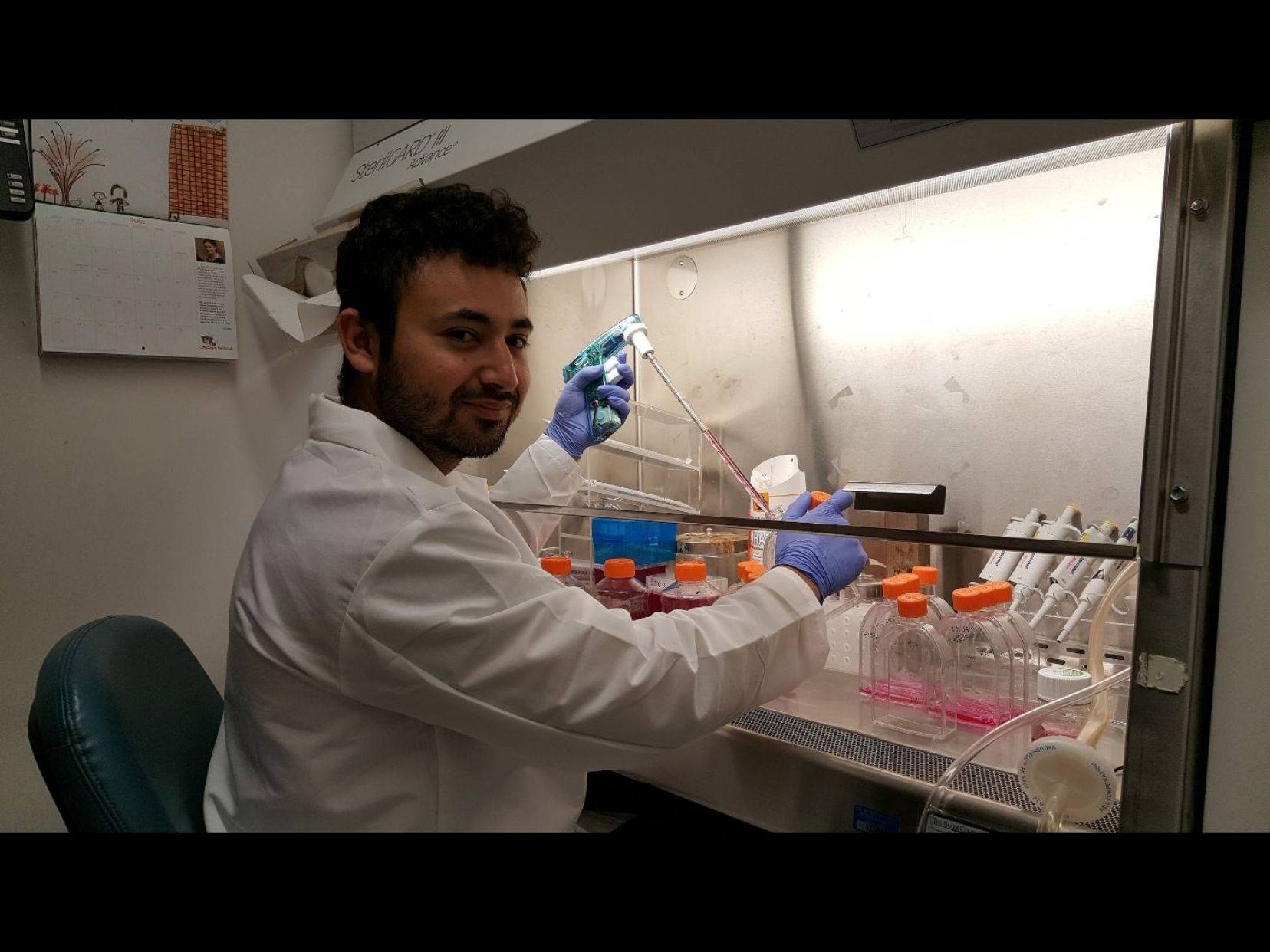 Humberto Ochoa in the lab