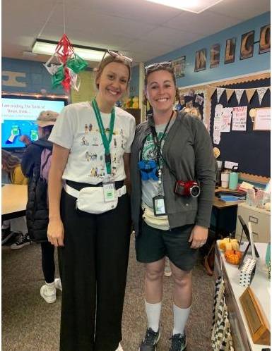 student teacher and teacher in the classroom