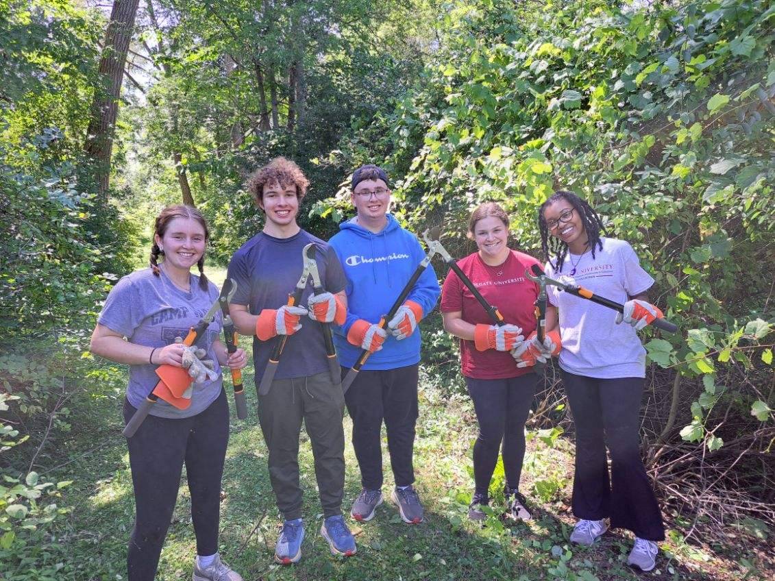 Students doing community service at Rogers Nature Center