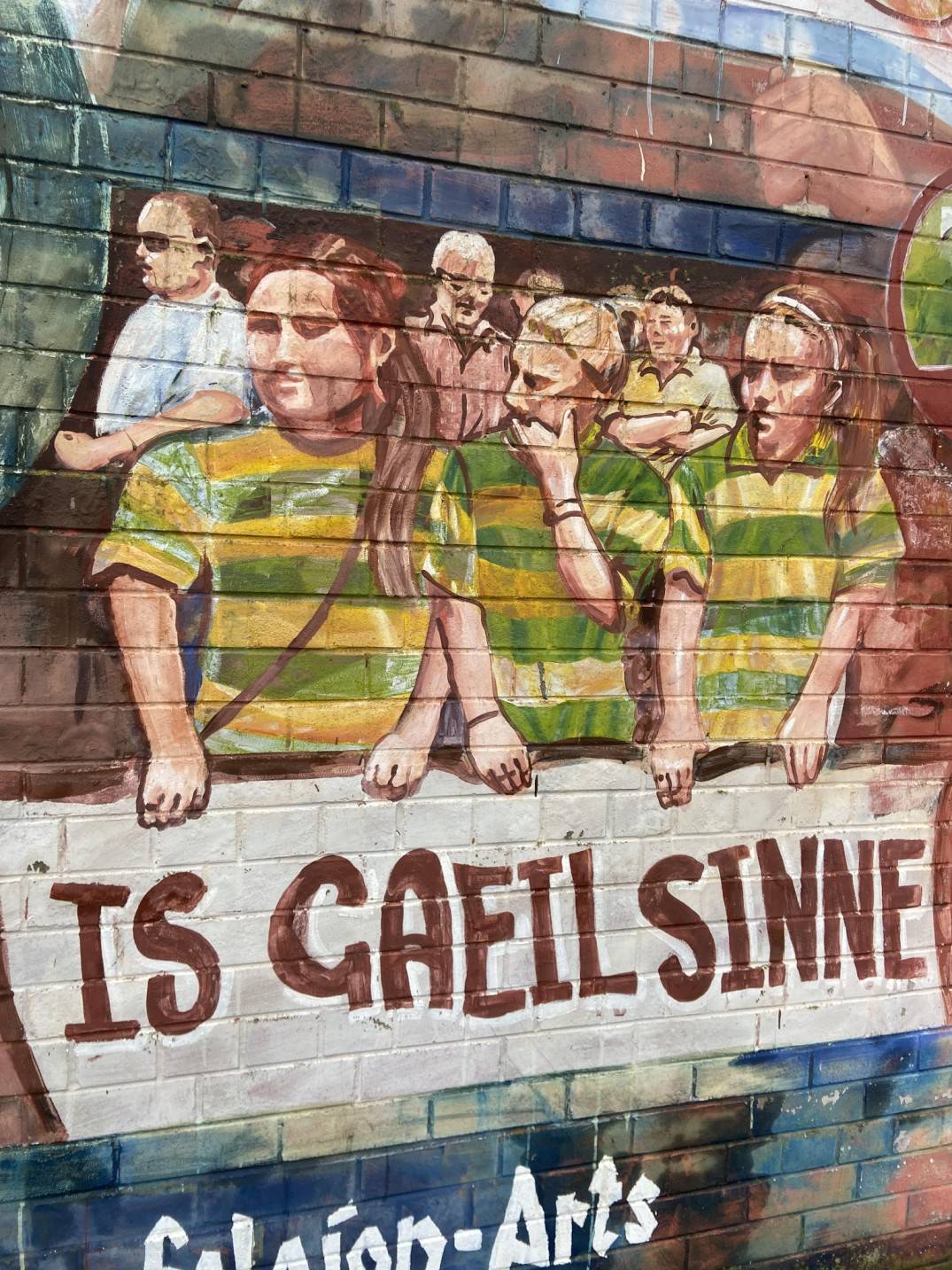 Wall Mural "Gaeil Sinne" banner. 