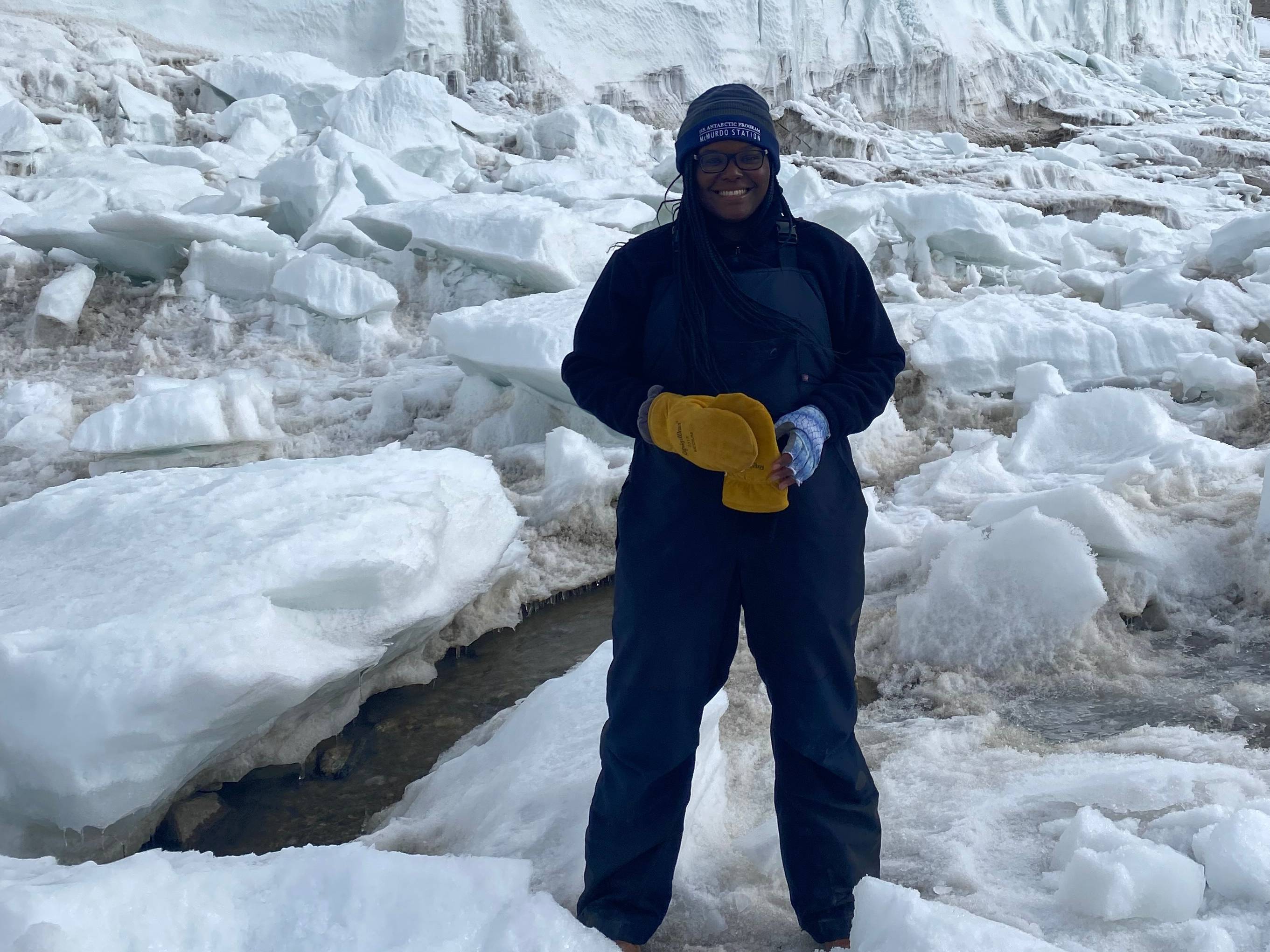 Jess Johnson '22 in Antarctica