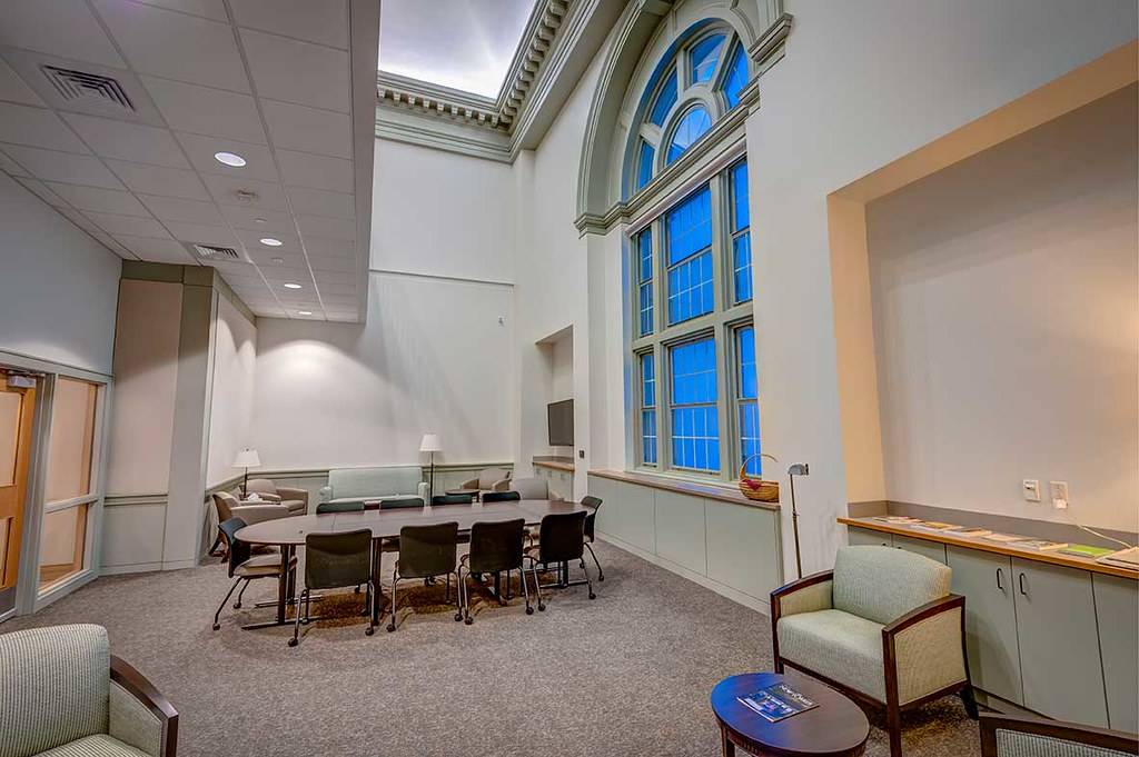 The English lounge within Lathrop Hall