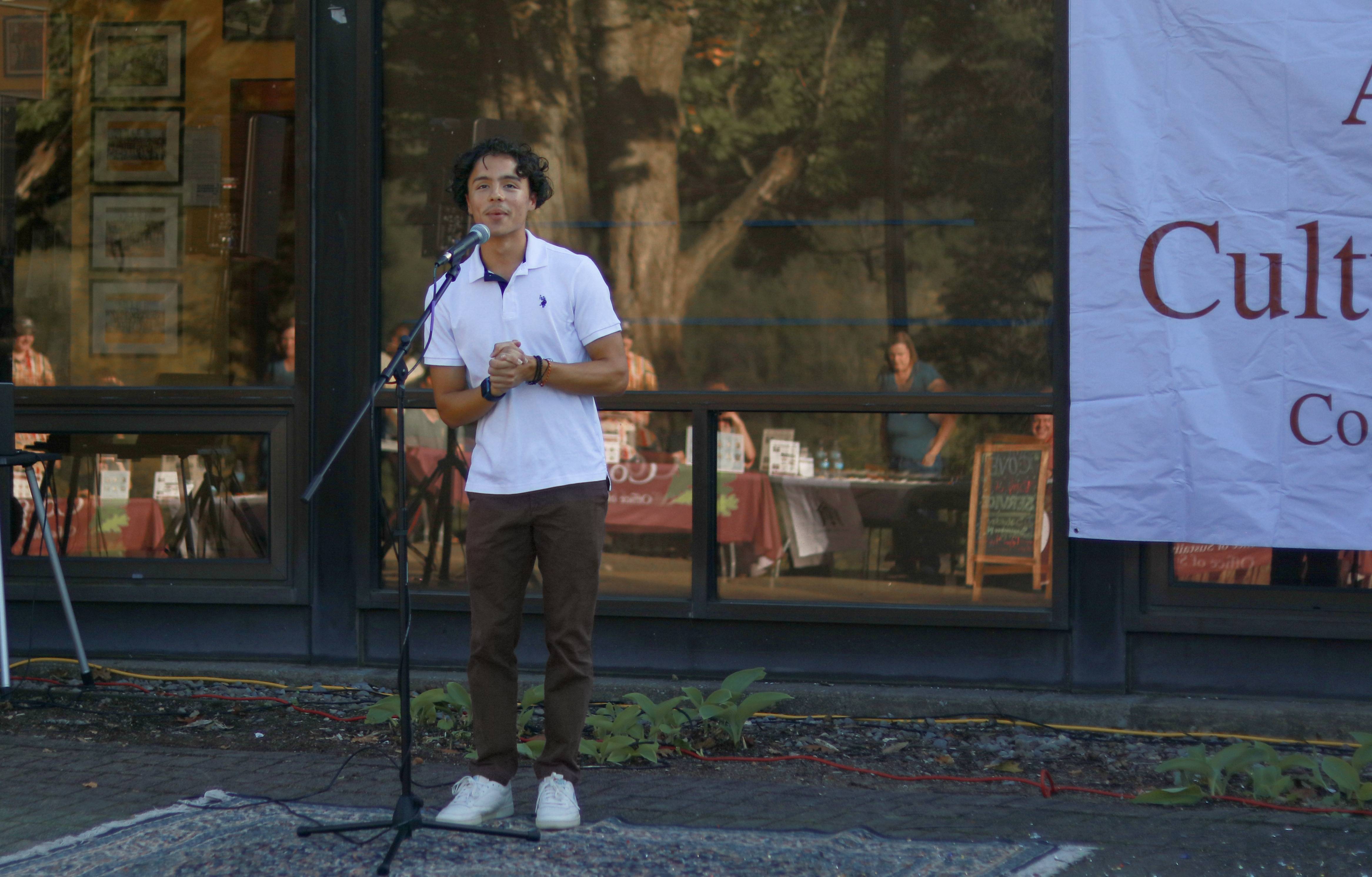 Andres giving his impromptu speech during ALANAPalooza for his candidacy as a Senator for the Student Government Association