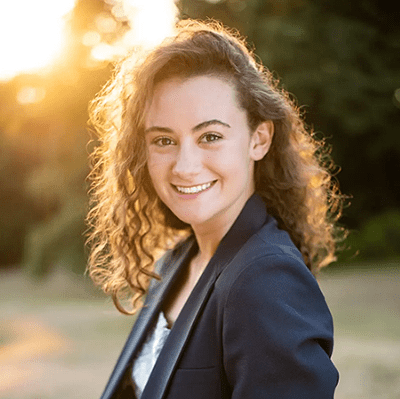 Annika Stimac Headshot