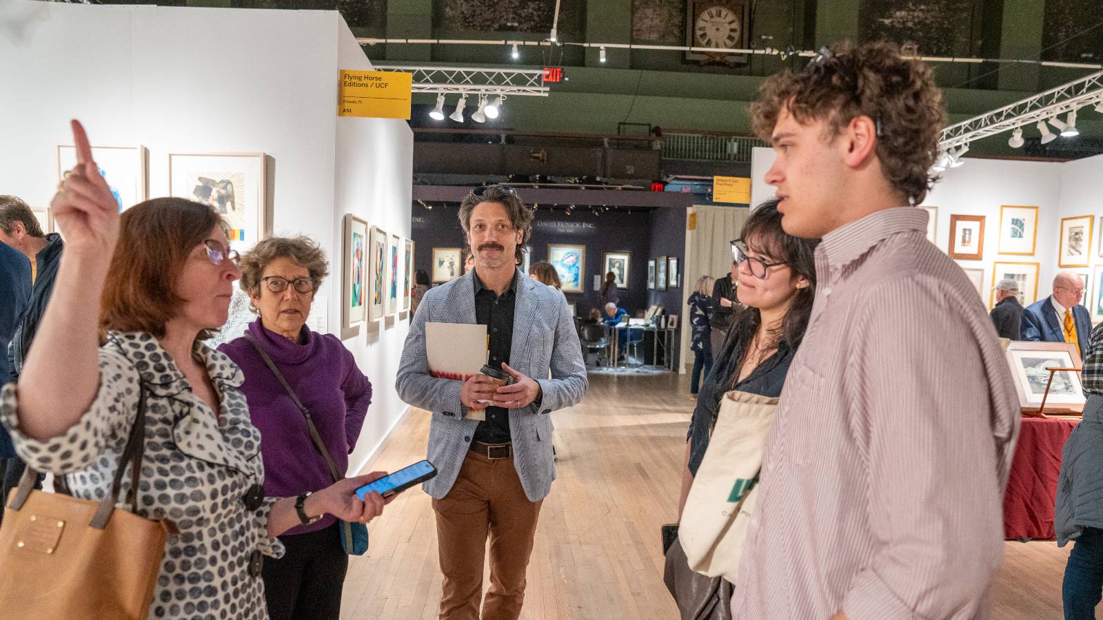 ARTH/MUSE 254 students at the IFPDA Fine Art Print Fair 