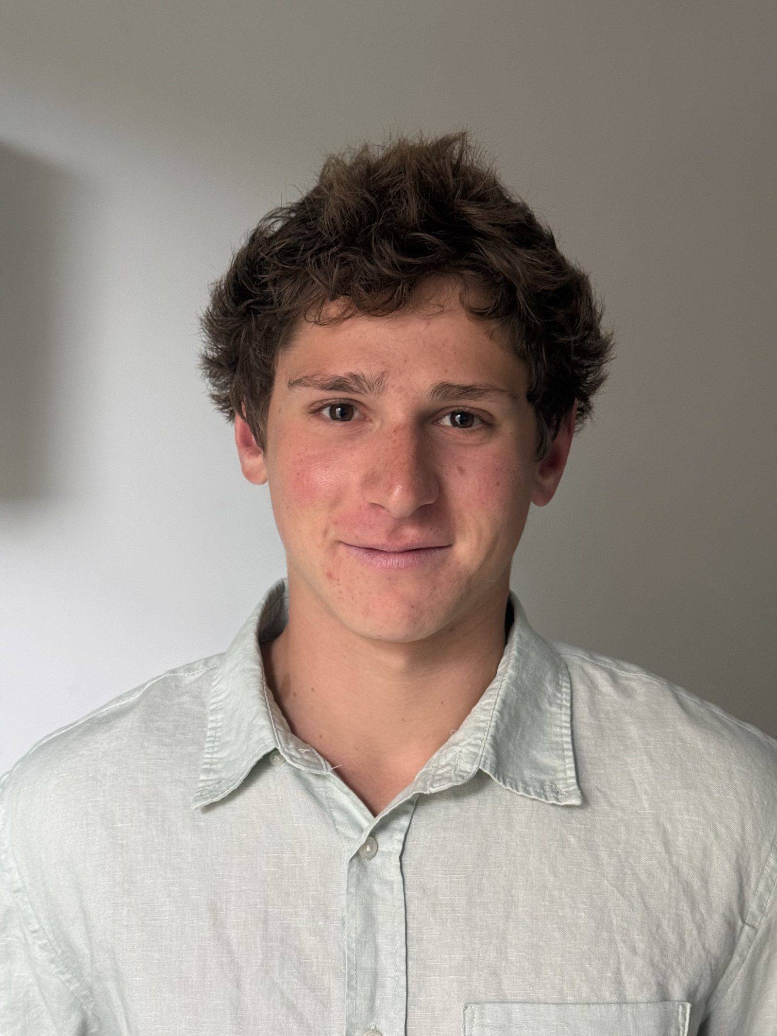 Louis Derechin ‘27 headshot