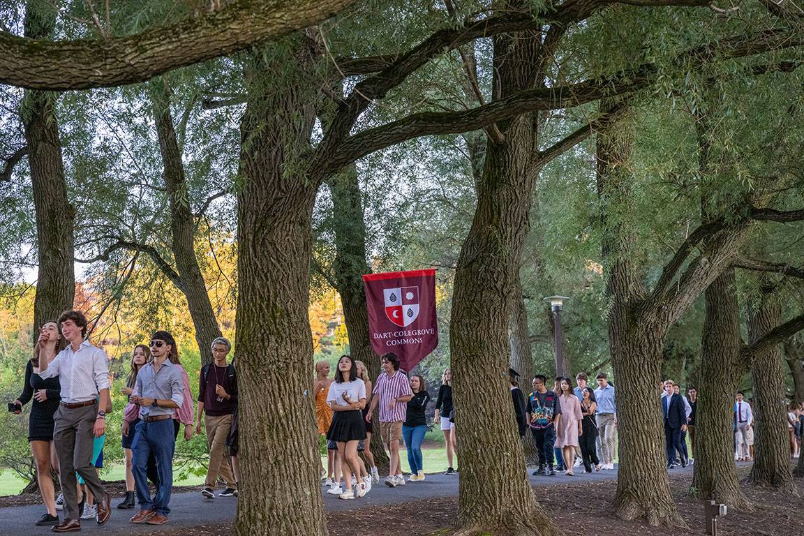 Students walk down Willow Path during Convocation
