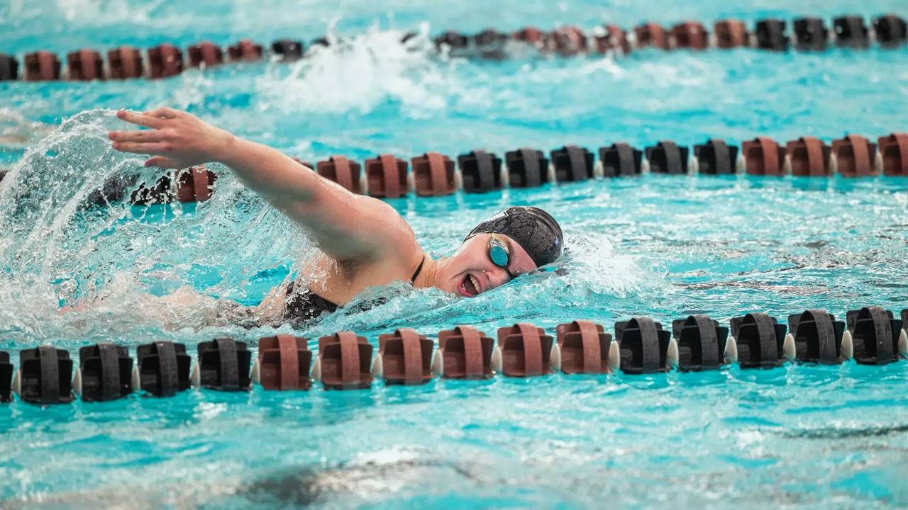 Women's Swim