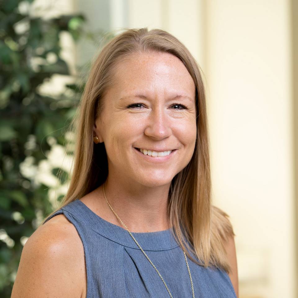 Dawn LaFrance headshot