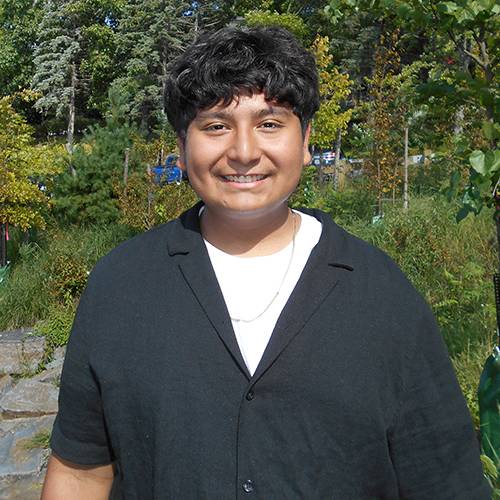 Diego Campos ’29