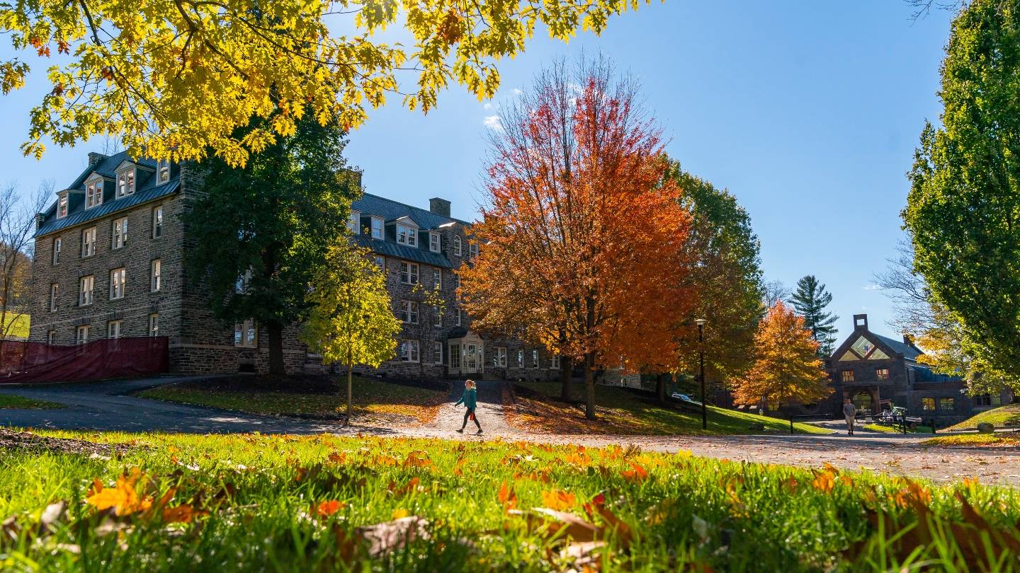 Fall Campus photo of Quad with Dining Hall in Background