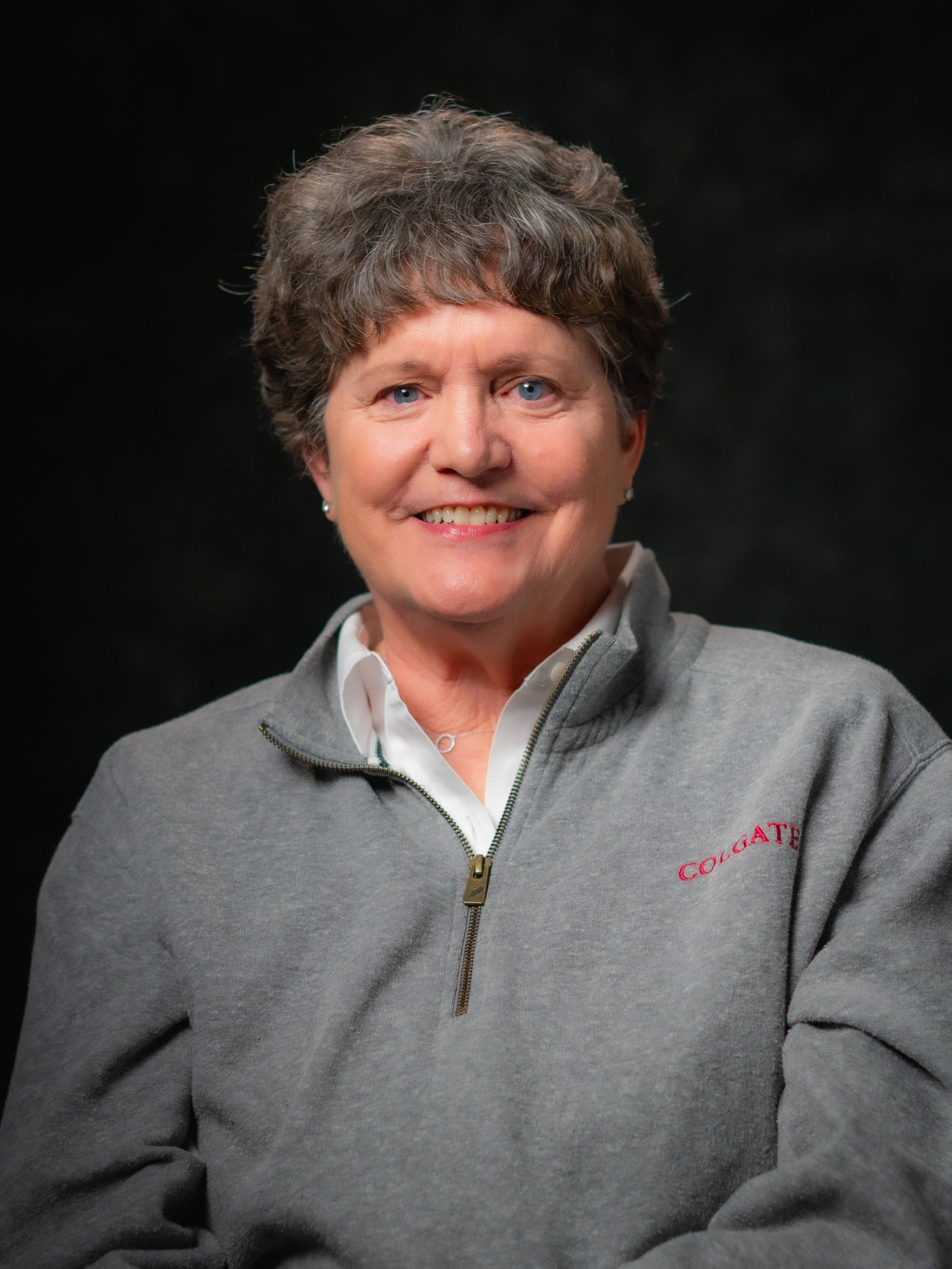 Julie Bergeron '75 Headshot