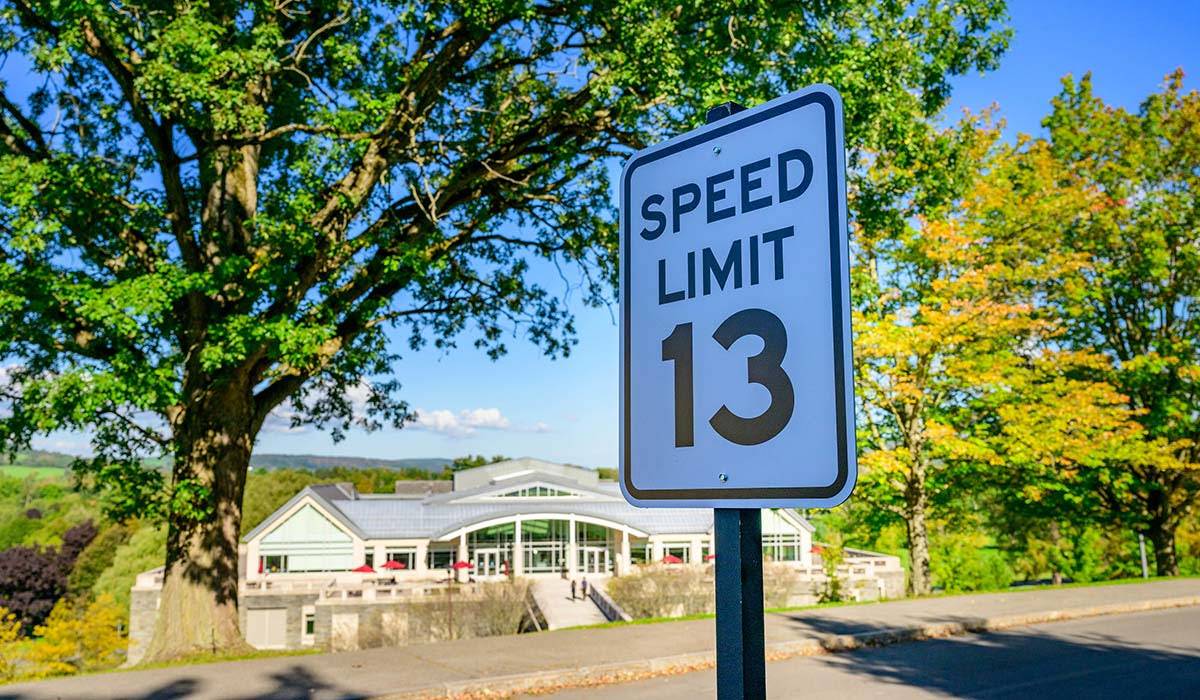 13 speed limit sign