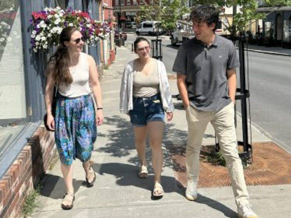 Alec Lehtman ’27 worked with the Adirondack North Country Association (ANCA) this summer as a fellow with the Upstate Institute Summer Field School. 