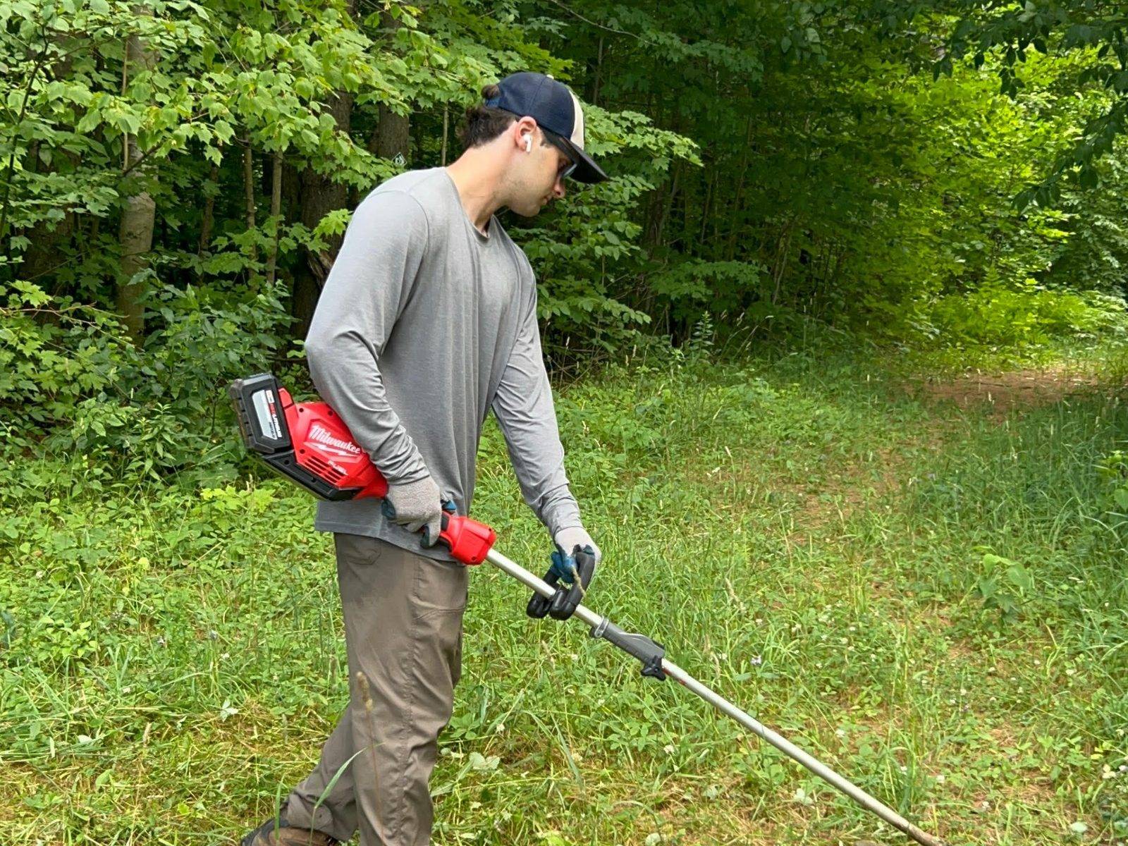 Theo Hauptman ’27 works on trails as part of his Summer Field School Fellowship with Champlain Area Trails.