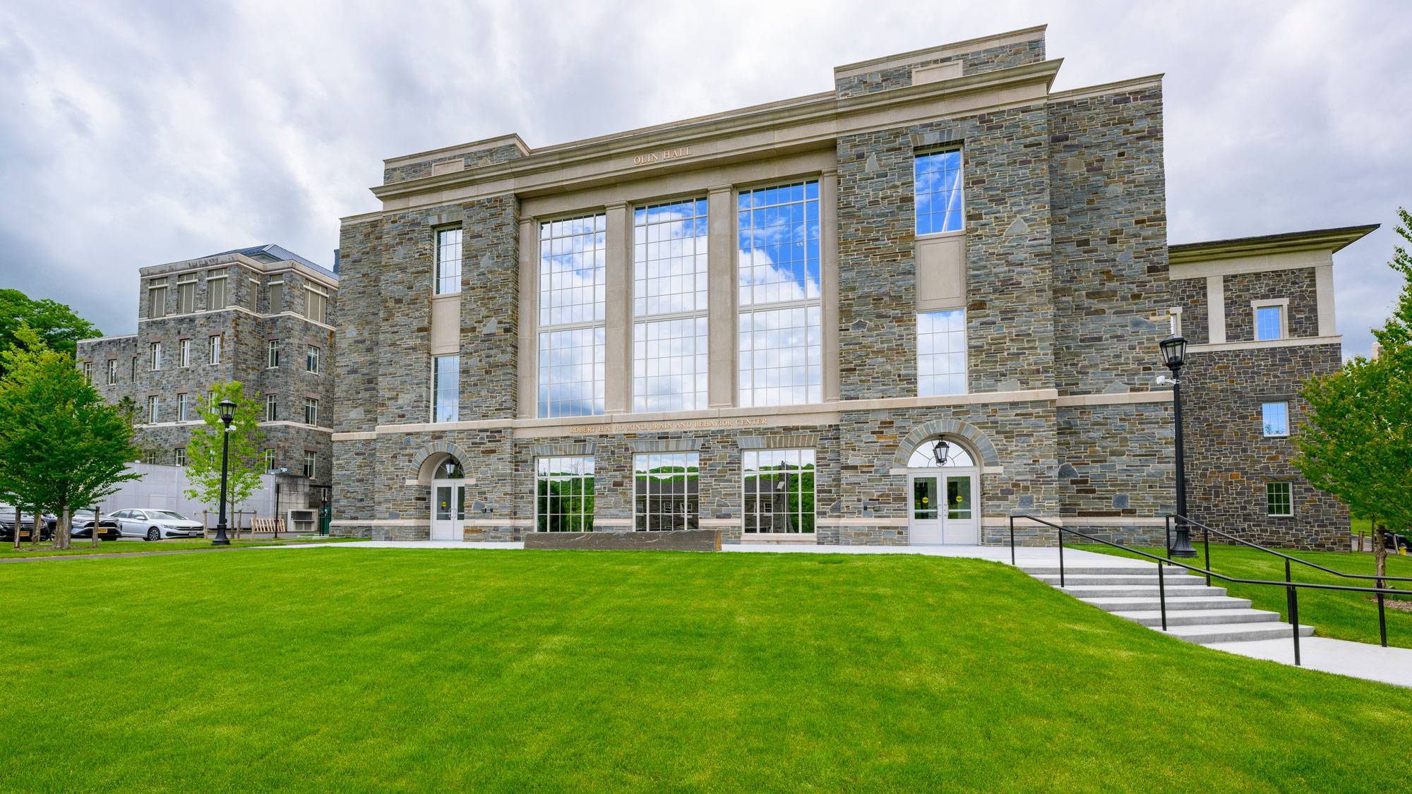 Exterior of Robert H.N. Ho Center for Mind, Brain, and Behavior at Olin Hall