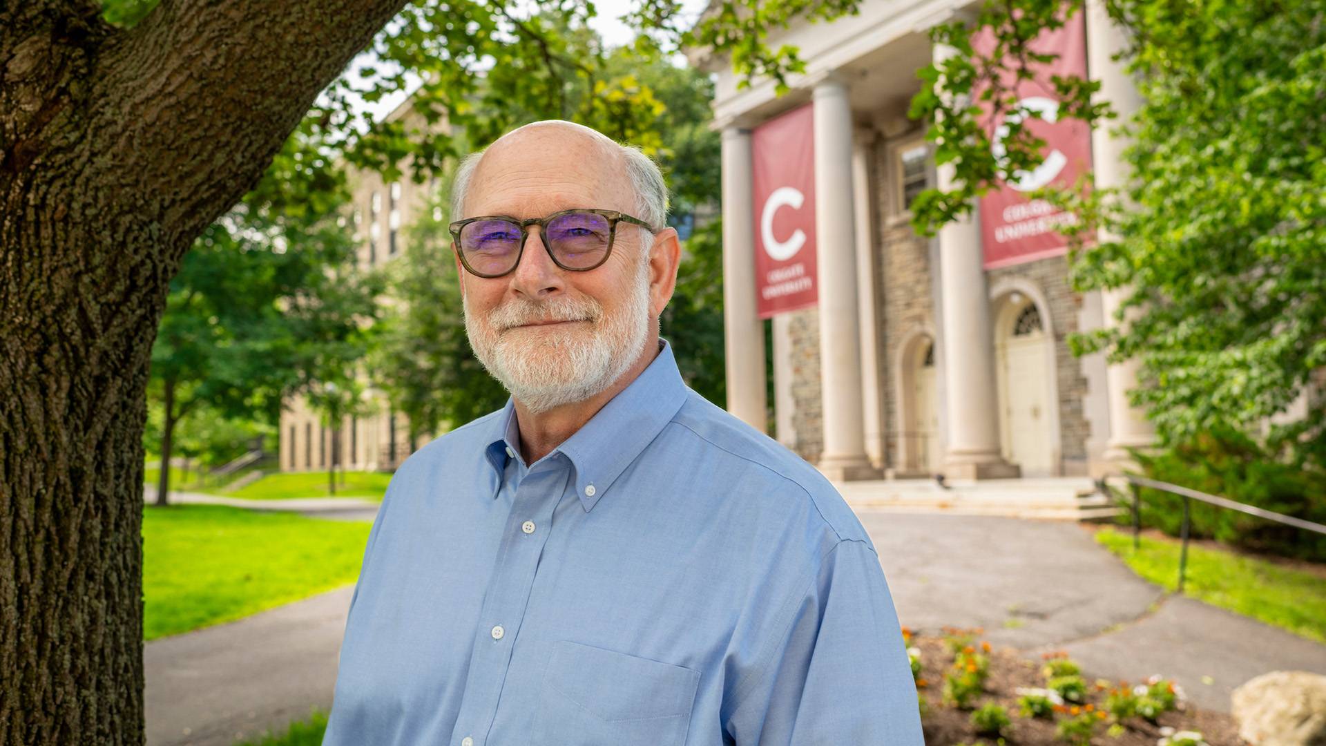 Professor Luke Bierman ’79 