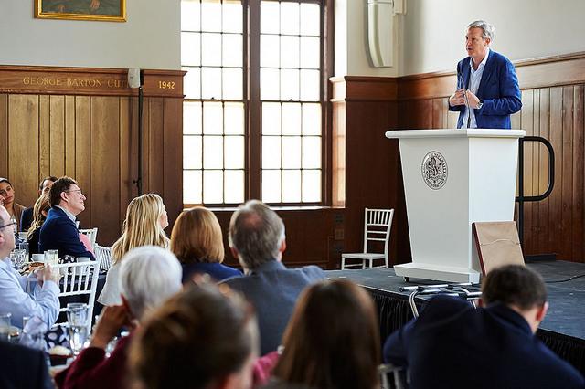 Julian Farrior '93 speaks to the audience after receiving the Colgate's inaugural Entrepreneur of the Year award. (Photo by Andy Daddio)