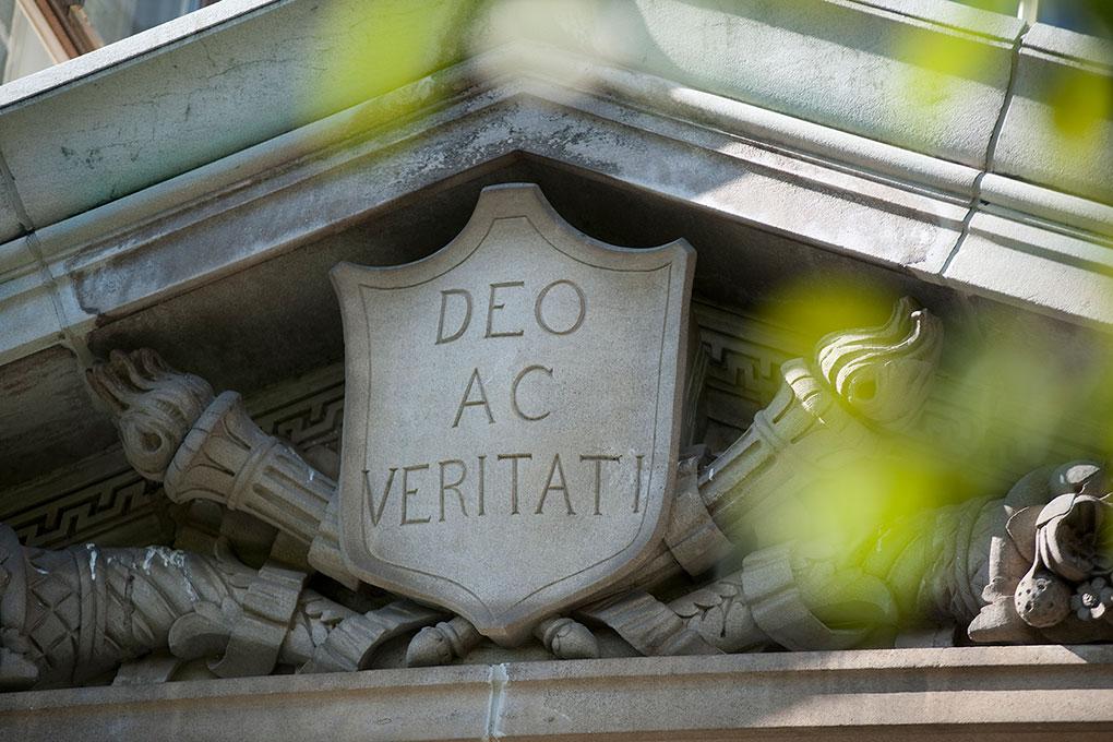 Deo Ac Veritati