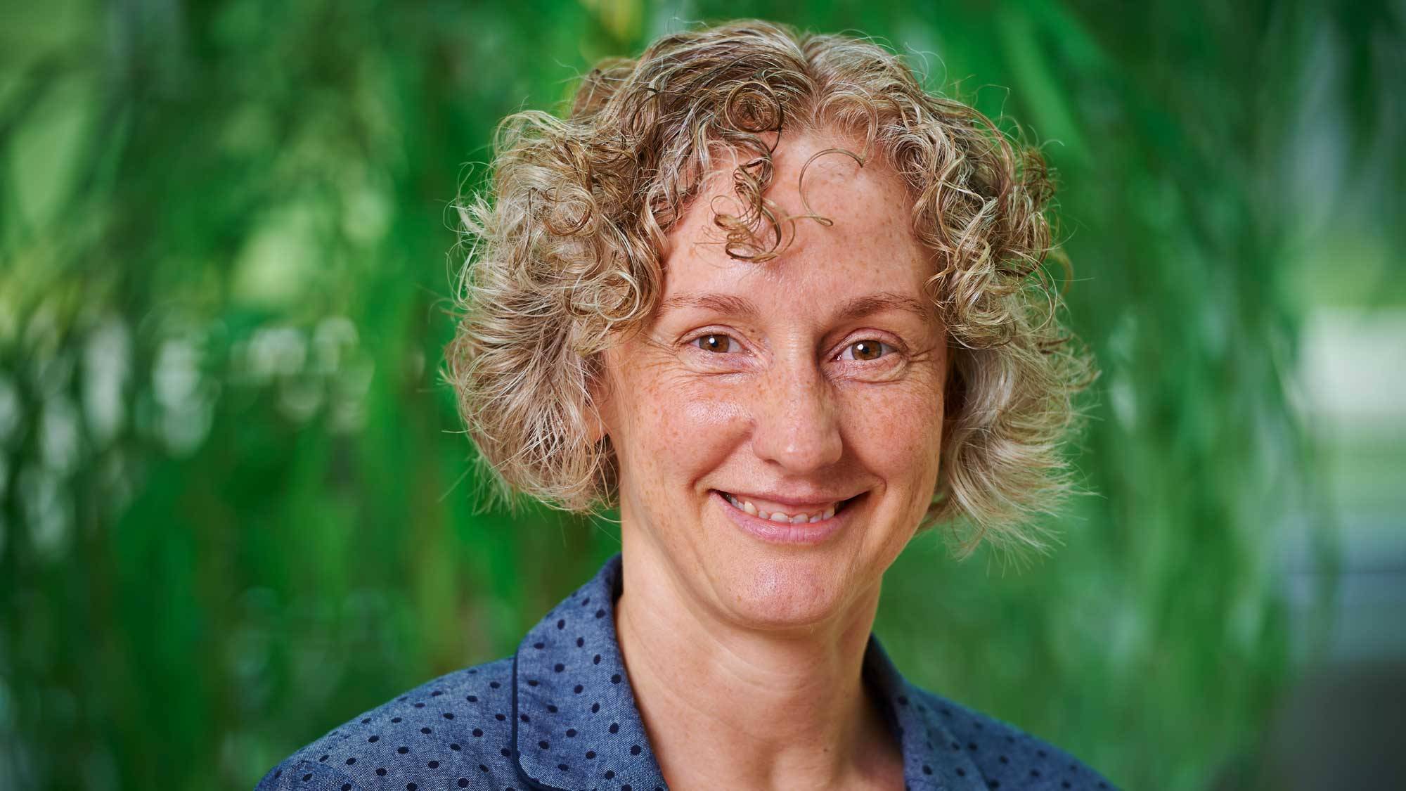 Portrait of Prof. Beth Parks