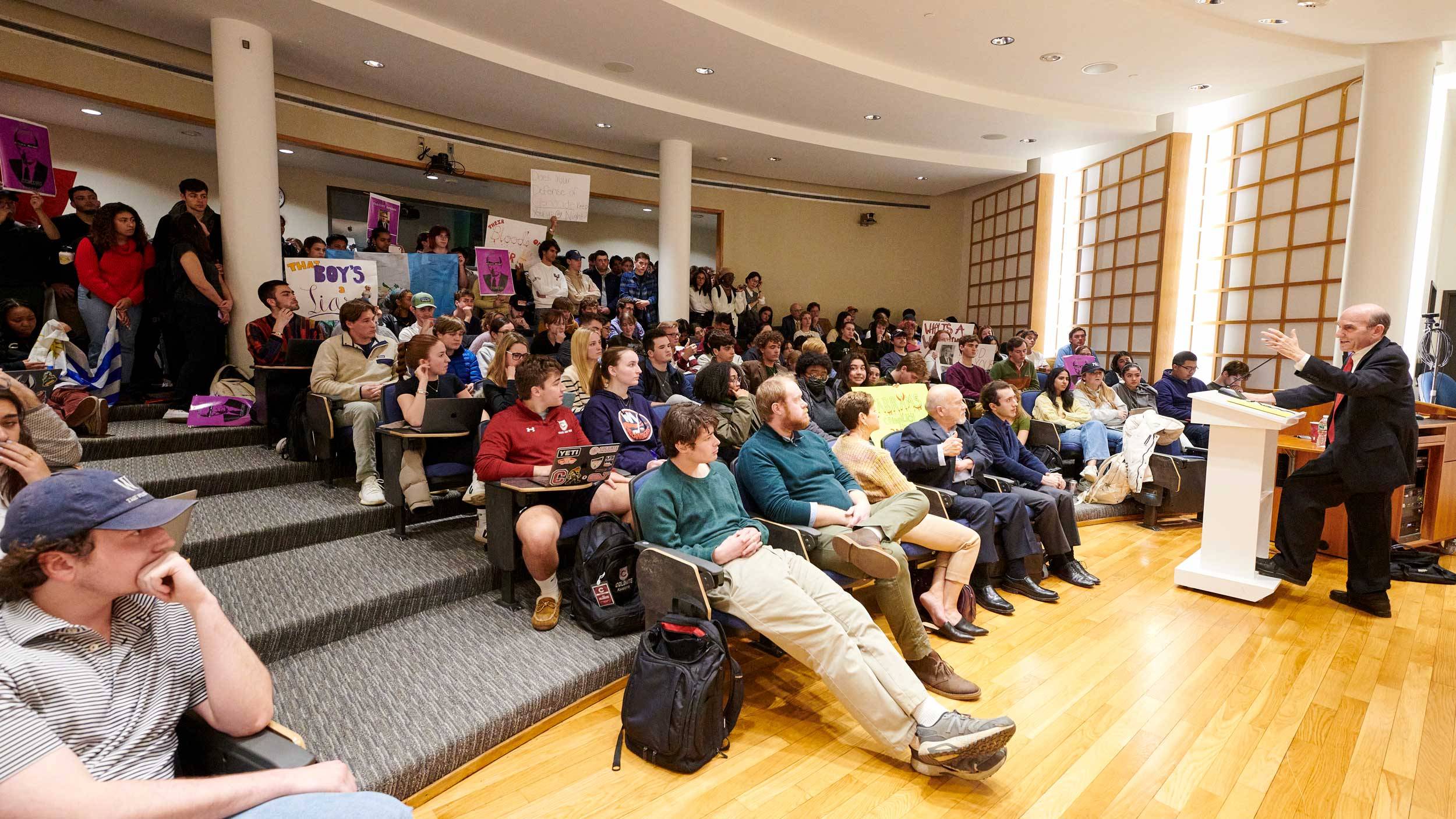 Elliot Abrams addresses students