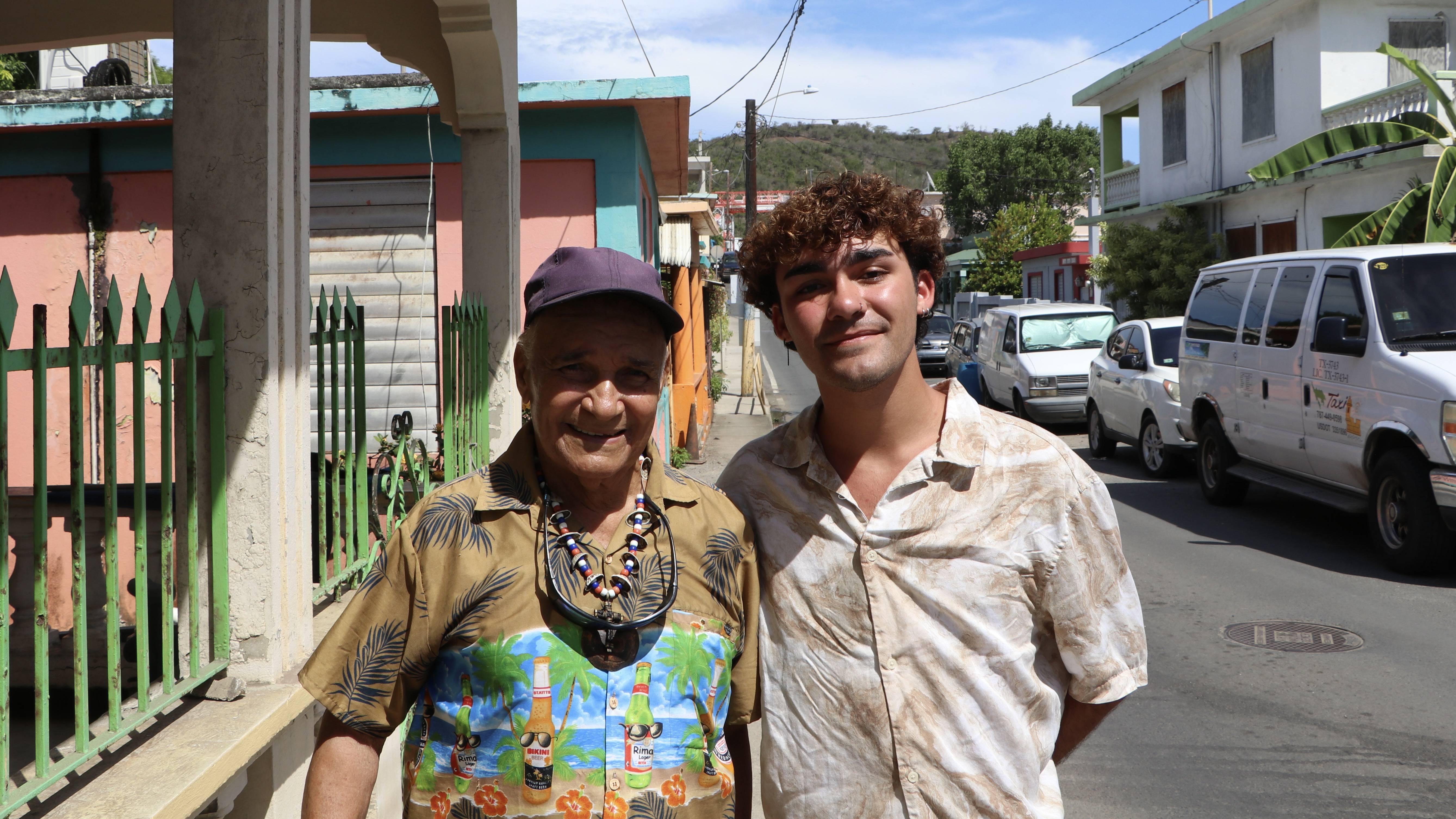 Jorge with Teófilo “Fily” Bermúdez, one of the people he interviewed
