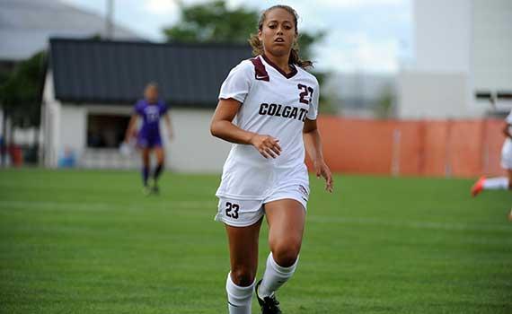 Sarah Coy ’17 playing soccer