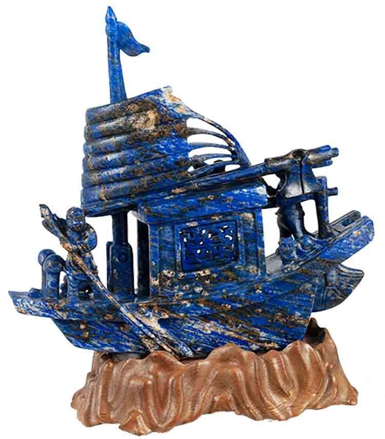 lapis-ship sculpture