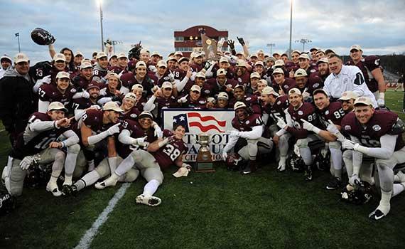 A group picture of Colgate's 2015 Patriot League Championship team (Photo by Bob Cornell)